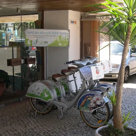 Eber - Independent 1 & 2 Bedroom Apartments, Pool, Air Con, Fast Wi-fi, Near Old Town Of And Beaches דירה