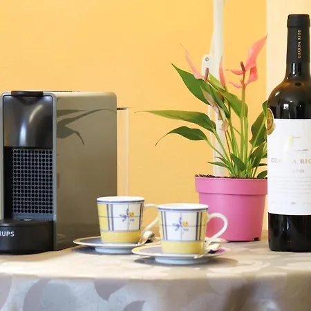 Eber - Independent 1 & 2 Bedroom Apartments, Pool, Air Con, Fast Wi-fi, Near Old Town Of And Beaches