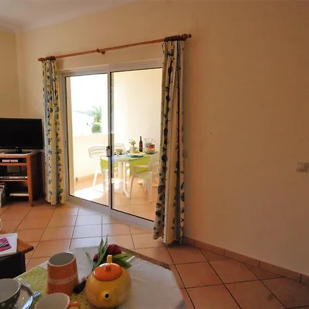 Διαμέρισμα Eber - Independent 1 & 2 Bedroom Apartments, Pool, Air Con, Fast Wi-fi, Near Old Town Of And Beaches