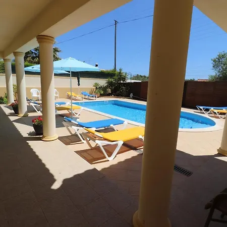 Διαμέρισμα Eber - Independent 1 & 2 Bedroom Apartments, Pool, Air Con, Fast Wi-fi, Near Old Town Of And Beaches Αλμπουφέιρα