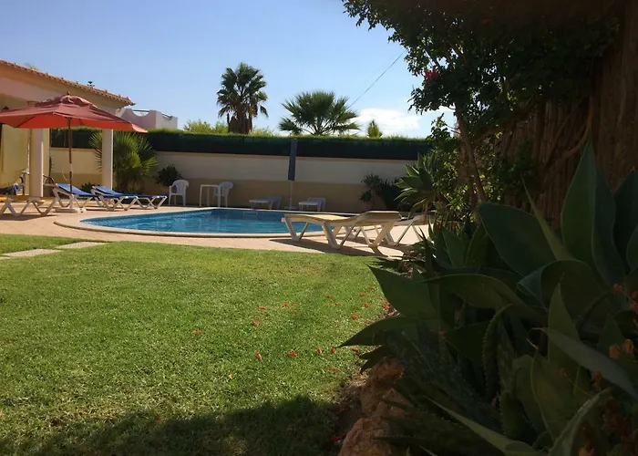 Eber: Poolside Near Old Town * Albufeira
